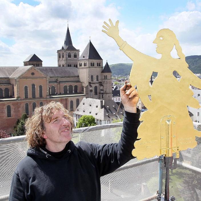 Goldenes Mädchen 2015