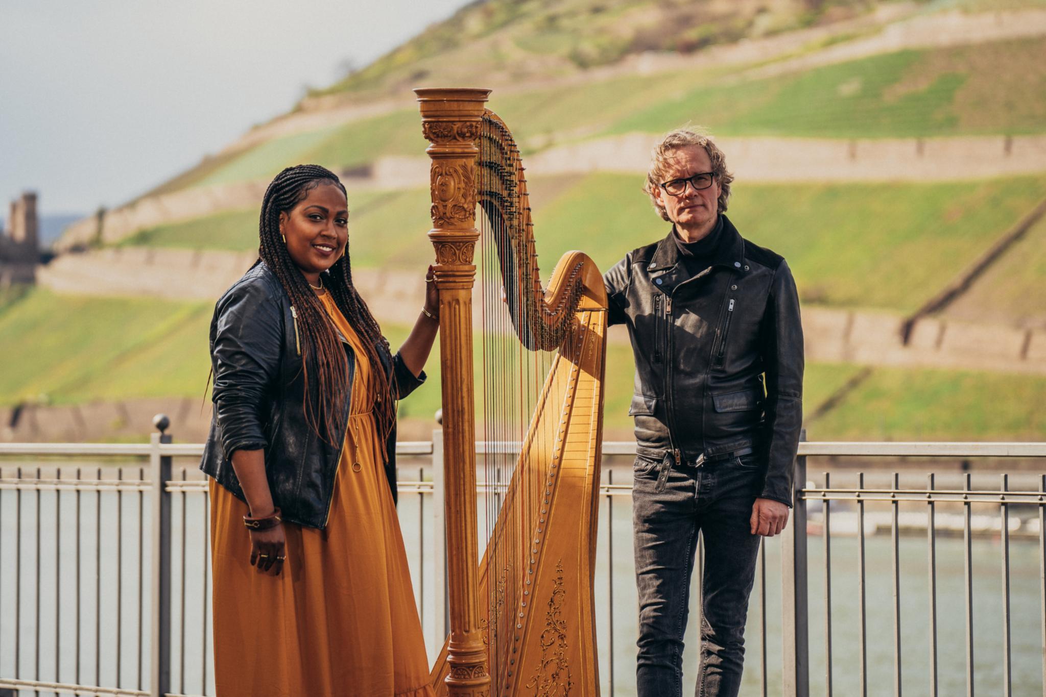Menna Mulugeta, Gernot Blume